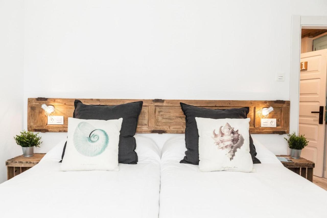 The Old Seaman Bed & Breakfast Celorio  Eksteriør billede